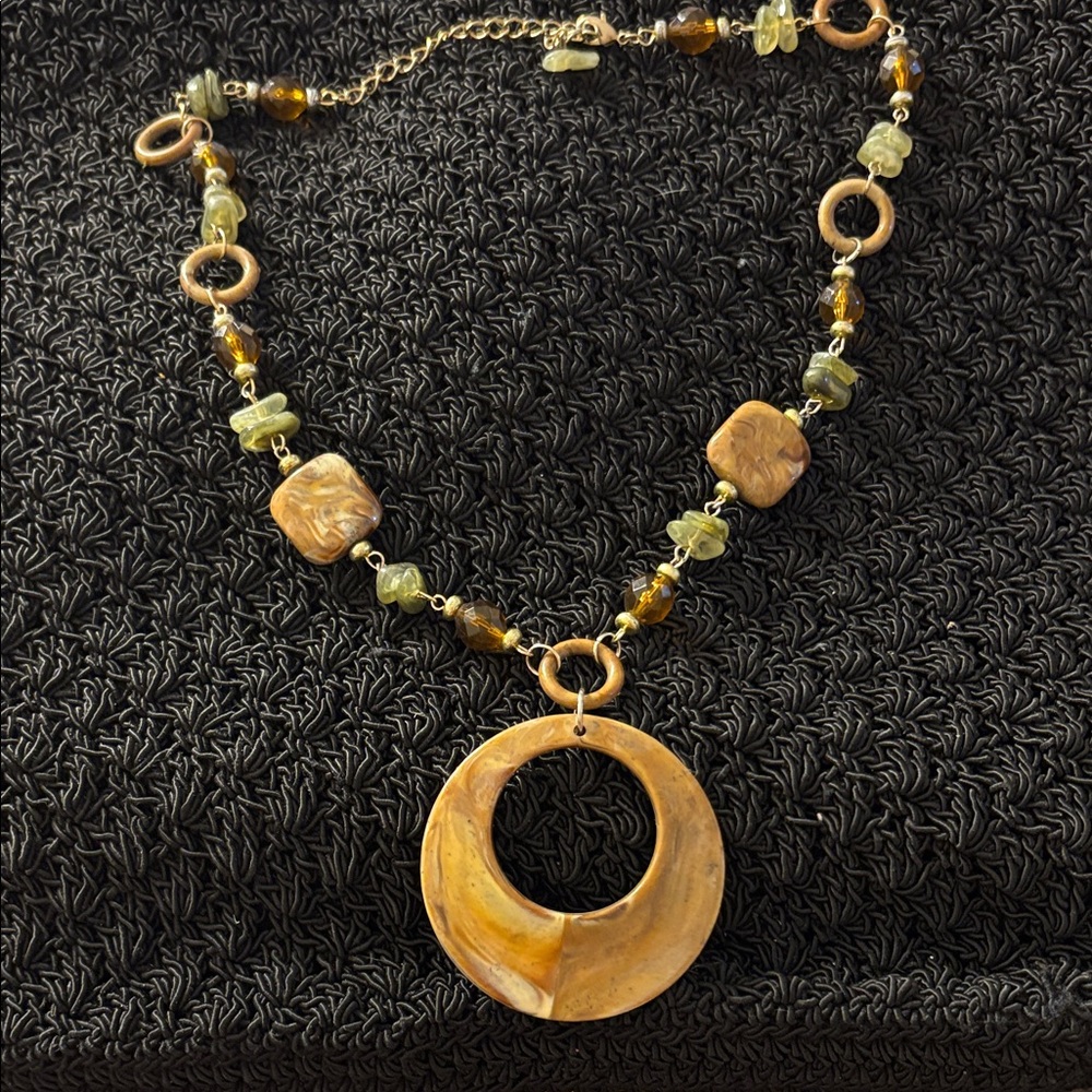 Elegant Brown and Gold plastic Necklace